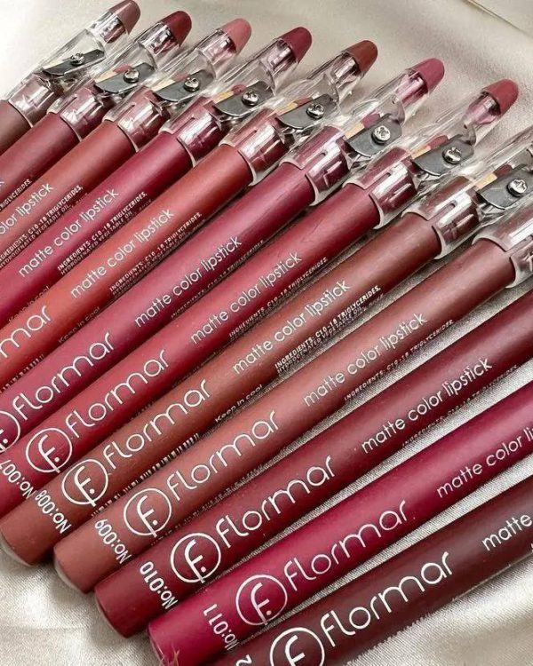 Набір олівців для губ Flormar - 12 шт